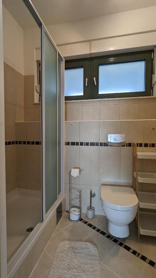 Downtown Fiume, Underground Garage Within The Property Bagian luar foto