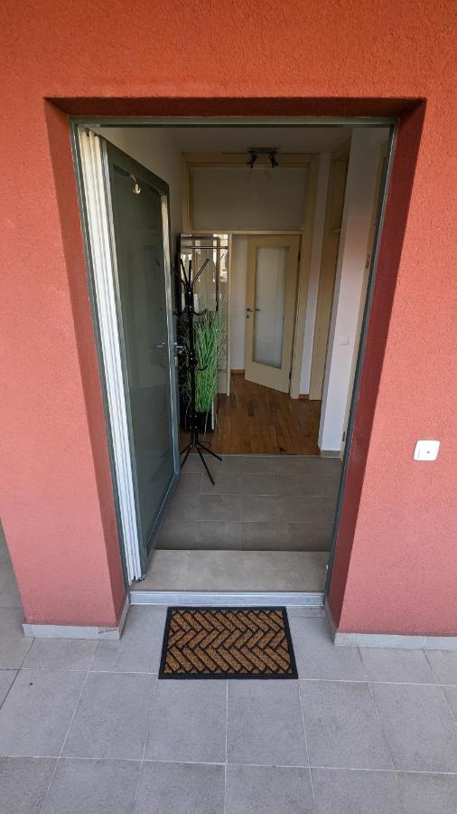 Downtown Fiume, Underground Garage Within The Property Bagian luar foto